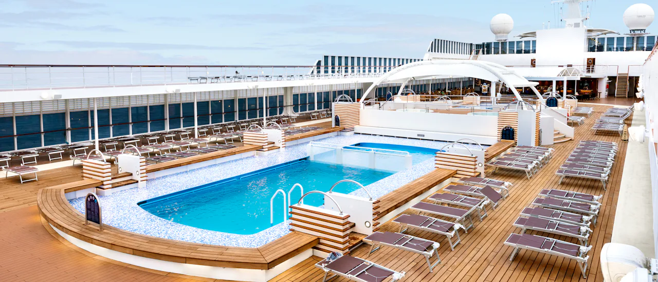 Le Piscine pool