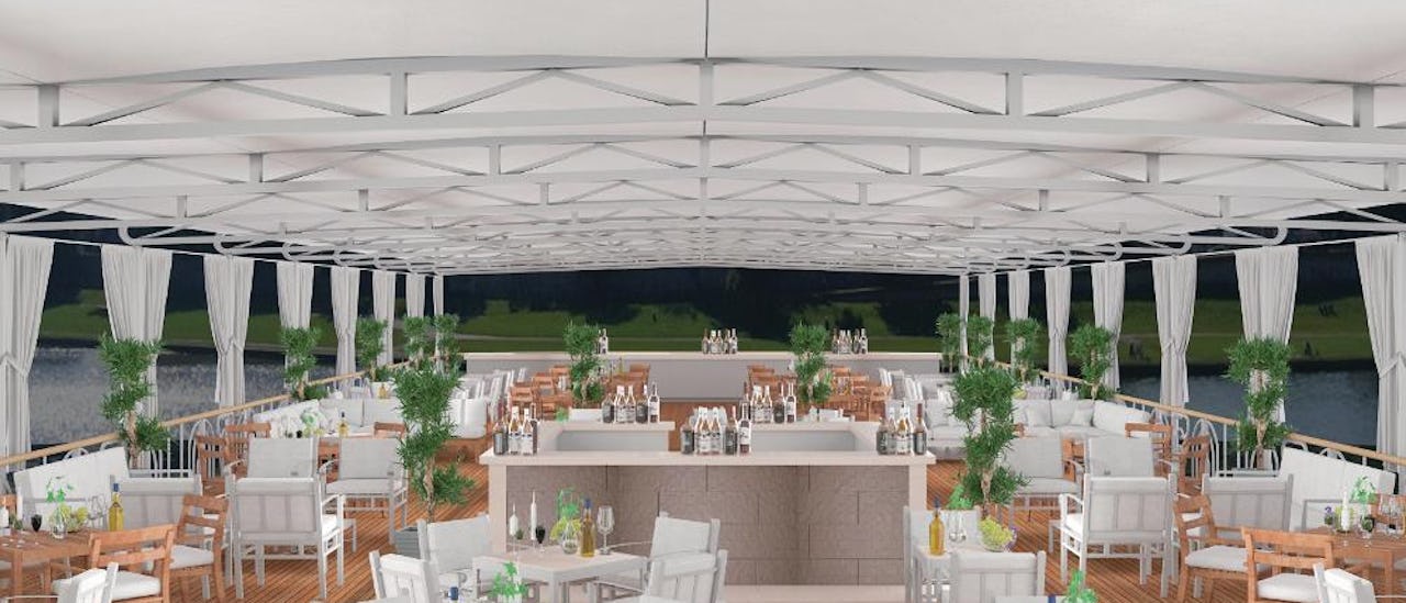 Al fresco dining