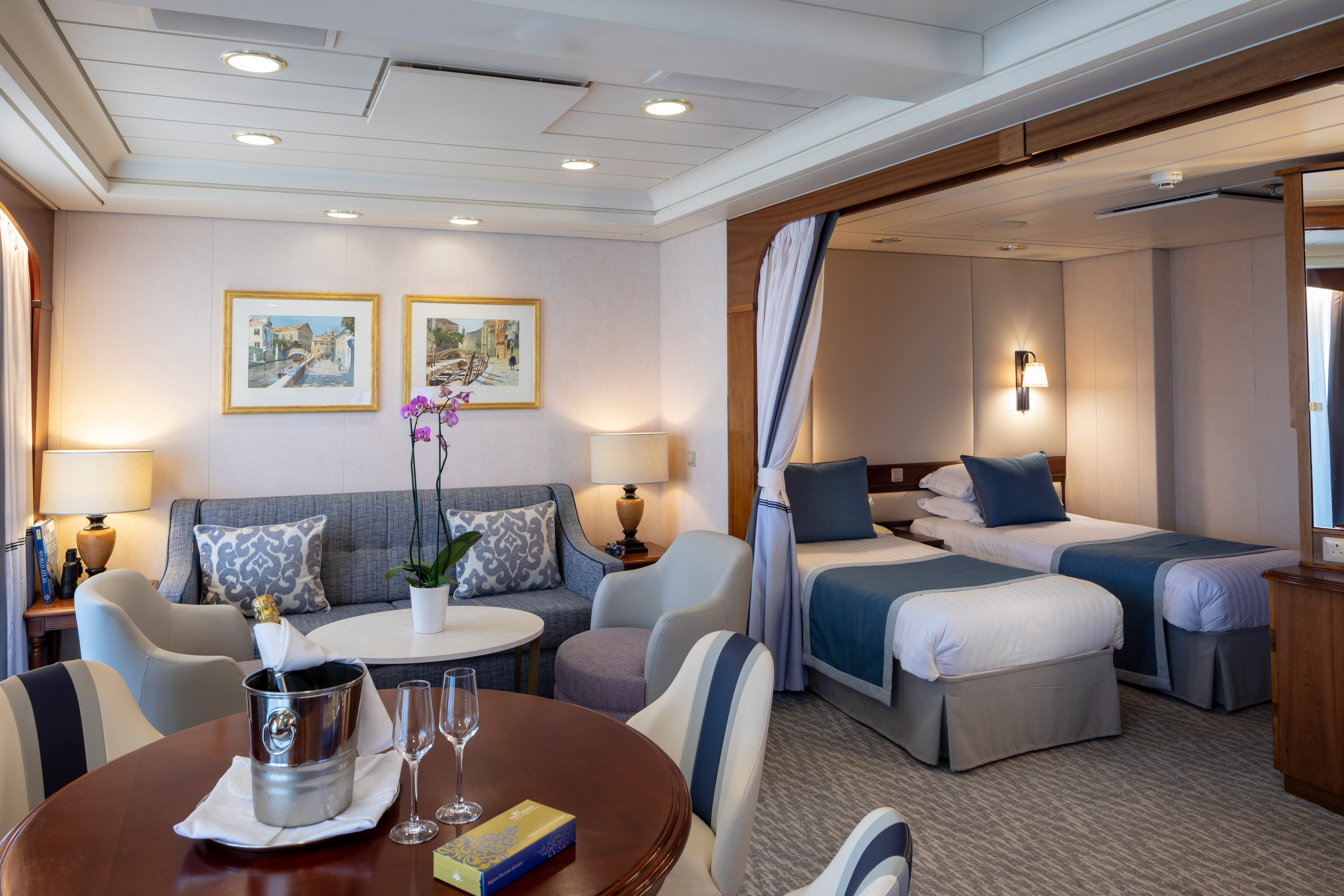 SUITE