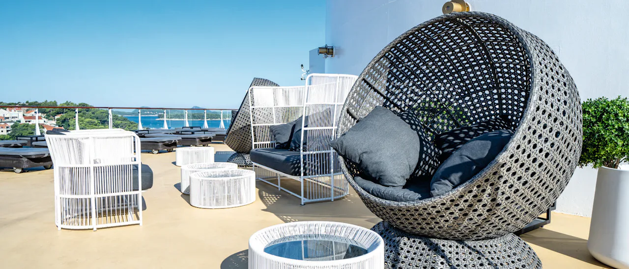 Cocoon chairs and Balinese beds add to The Veranda’s luxe, relaxing atmosphere