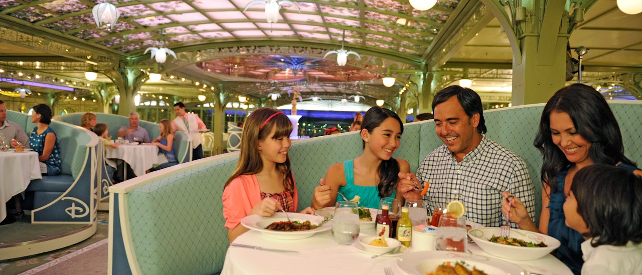 Enchanted Garden serves breakfast, lunch and dinner