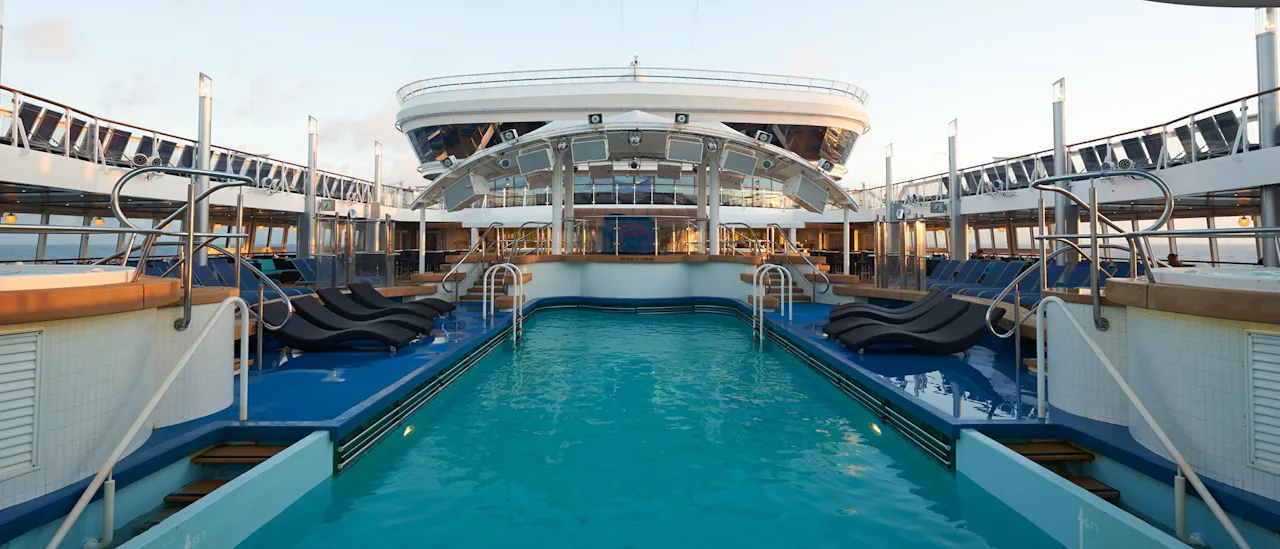 The Oasis Pool