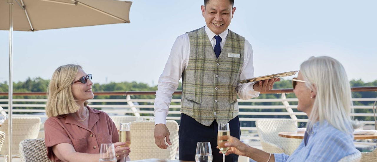 Saga small-ship luxury