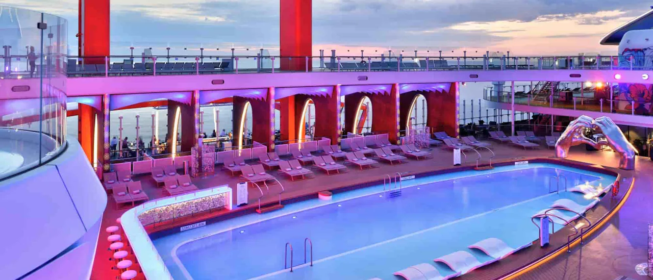 Resort Deck, Celebrity Xcel®