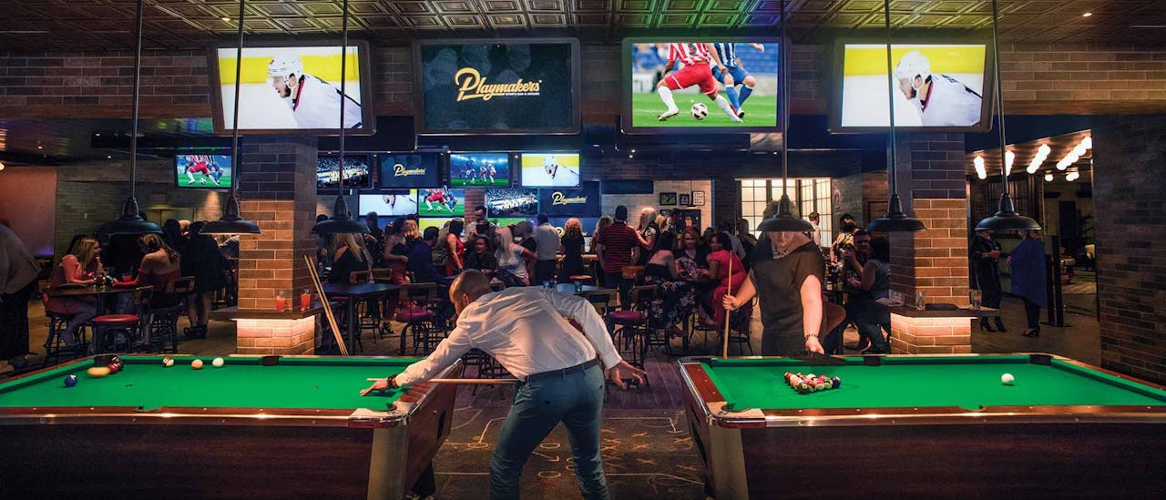 Independence of the Seas Playmakers Sports Bar & Arcade