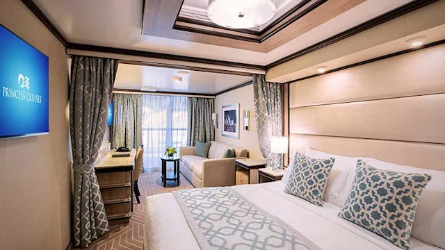 Discovery Princess Mini-Suite Cabin Staterooms