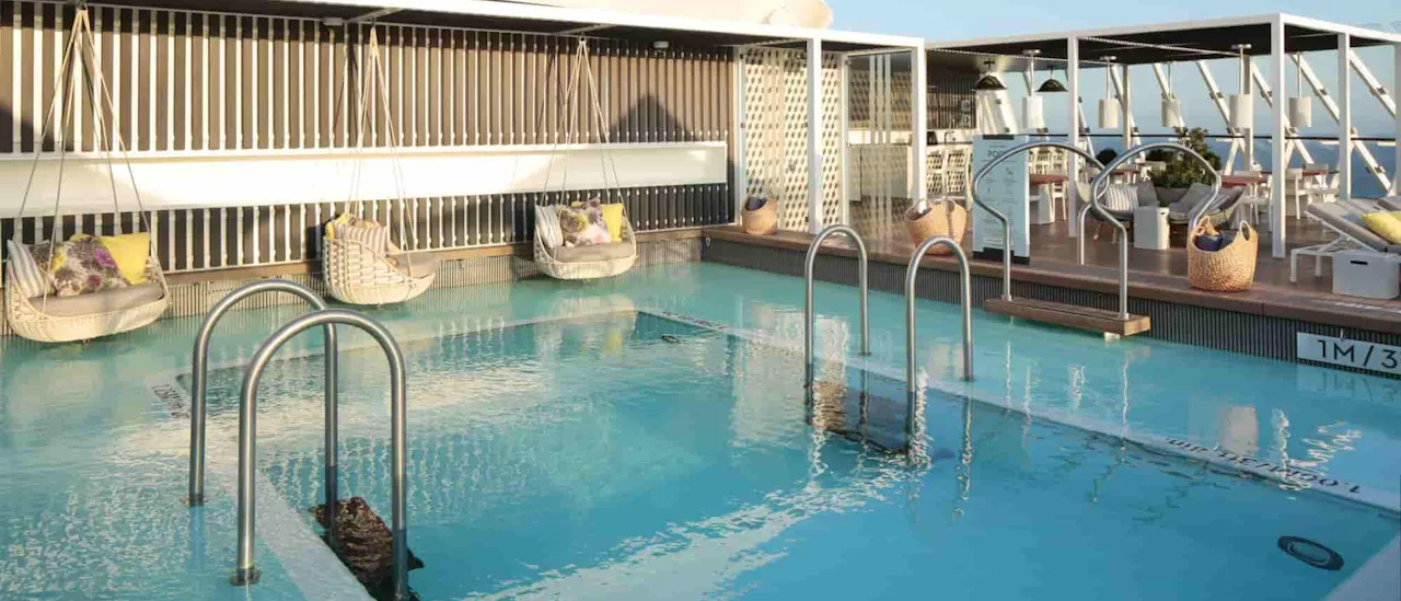 Retreat Pool, Celebrity Xcel®