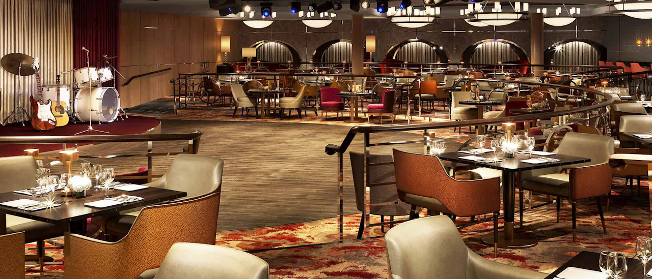 Stardust Night Club, Crystal Serenity