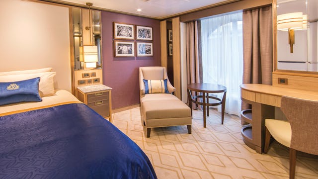 Queen Mary 2 Oceanview Cabin Stateroom