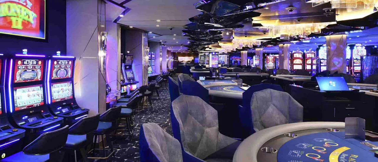 Casino, Celebrity Xcel®