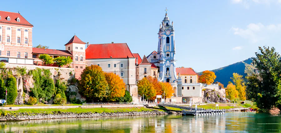SAVE UP TO 40% ON SELECTED 2026 CRUISES!