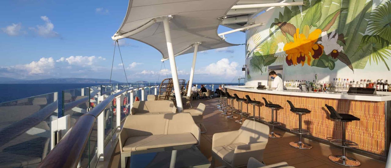 Sunset Bar, Celebrity Apex®