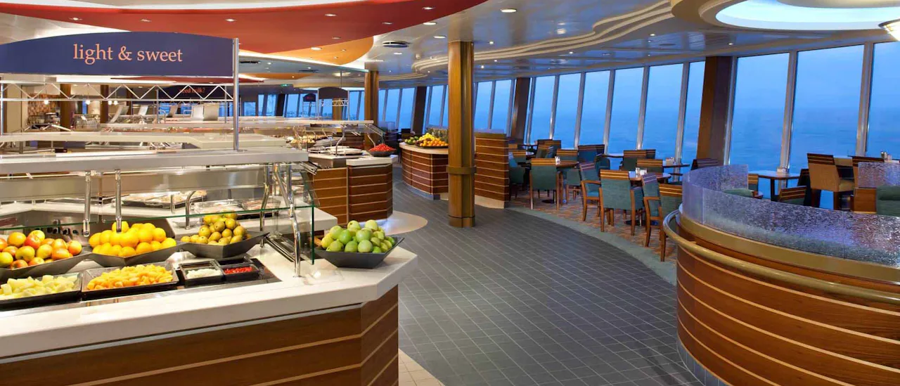 Independence of the Seas Windjammer Cafe