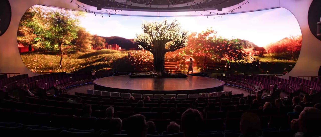 Celebrity Apex® Theatre