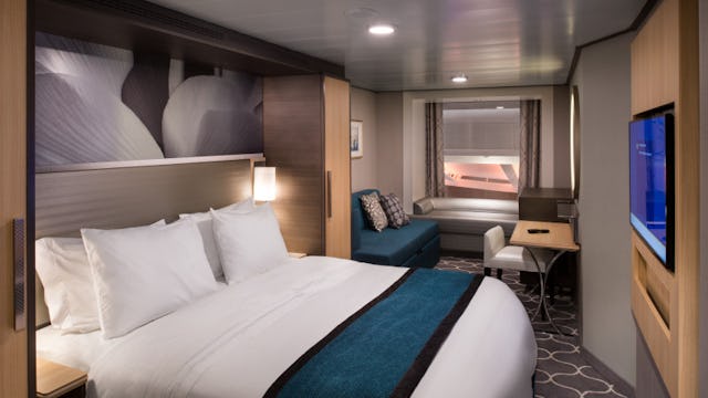 Harmony of the seas promenade view interior stateroom