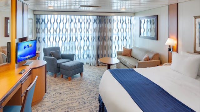 Jewel of the Seas Junior Suite
