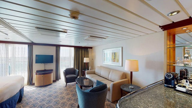 Mariner of the Seas Grand Suite