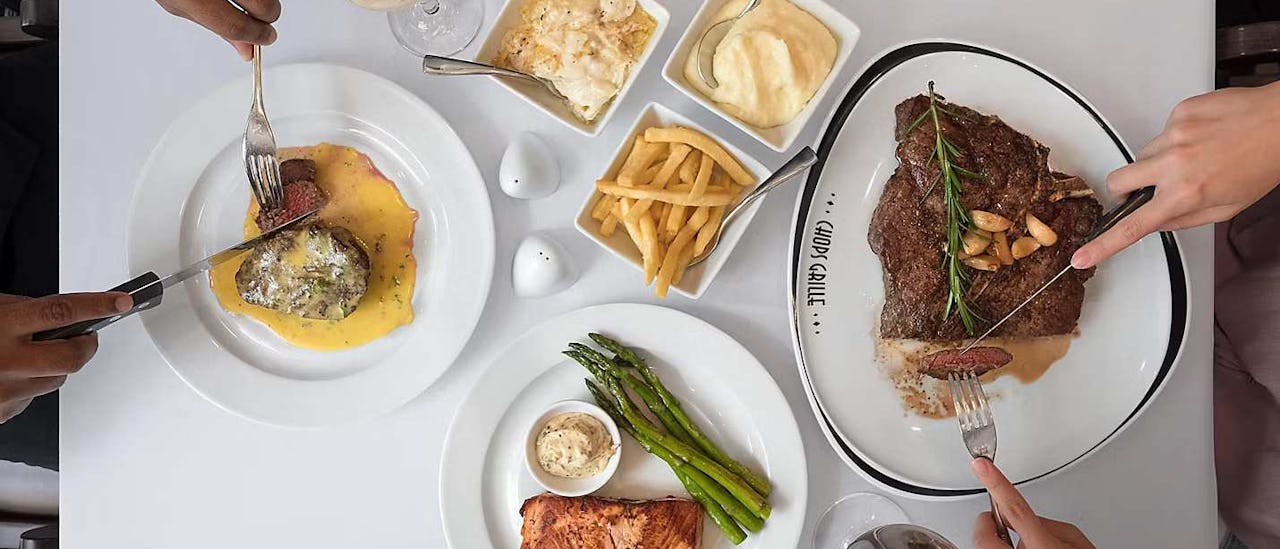 Brilliance of the Seas Chops Grille
