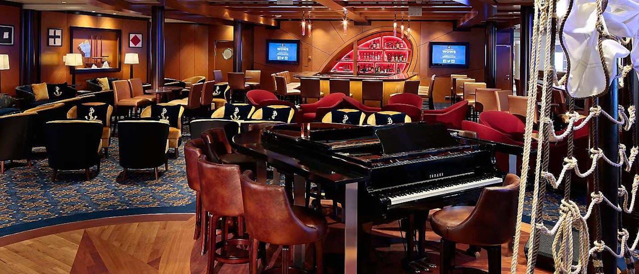 Brilliance of the Seas Schooner Bar