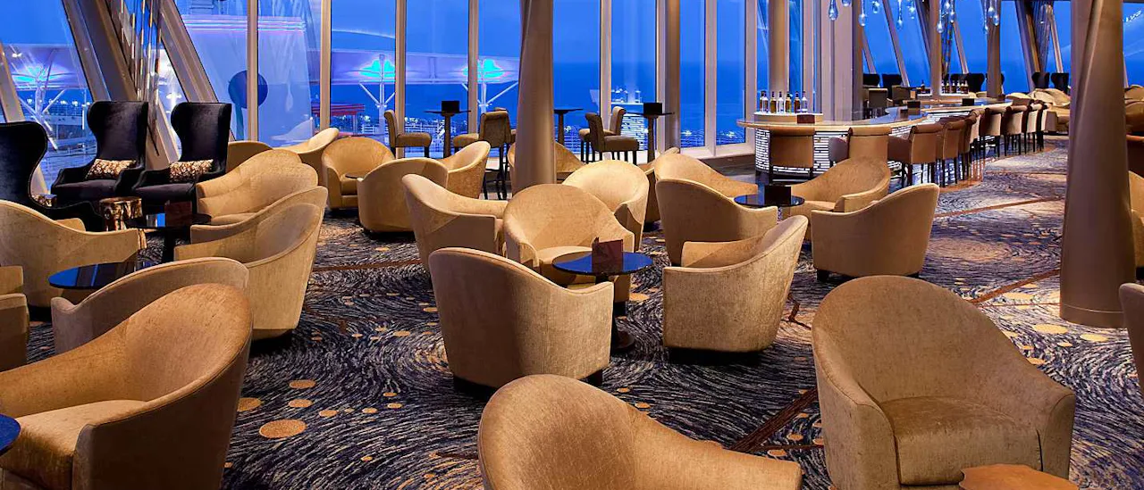 Enchantment of the Seas Viking Crown Lounge