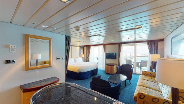 Independence of the Seas Grand Suite