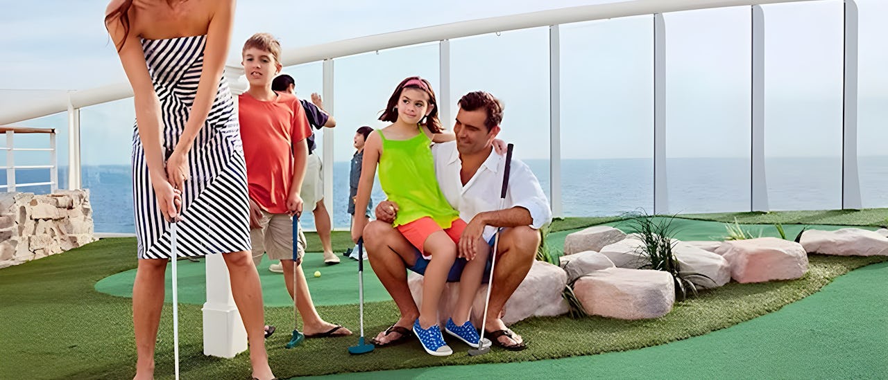 Brilliance of the Seas Mini Golf
