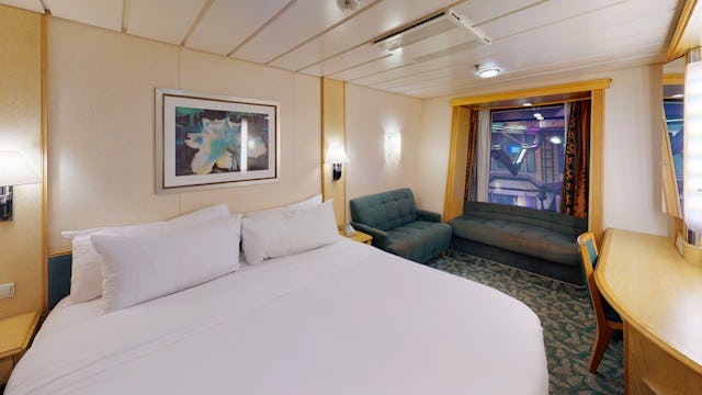 Freedom of the Seas Promenade View Interior Cabin Stateroom