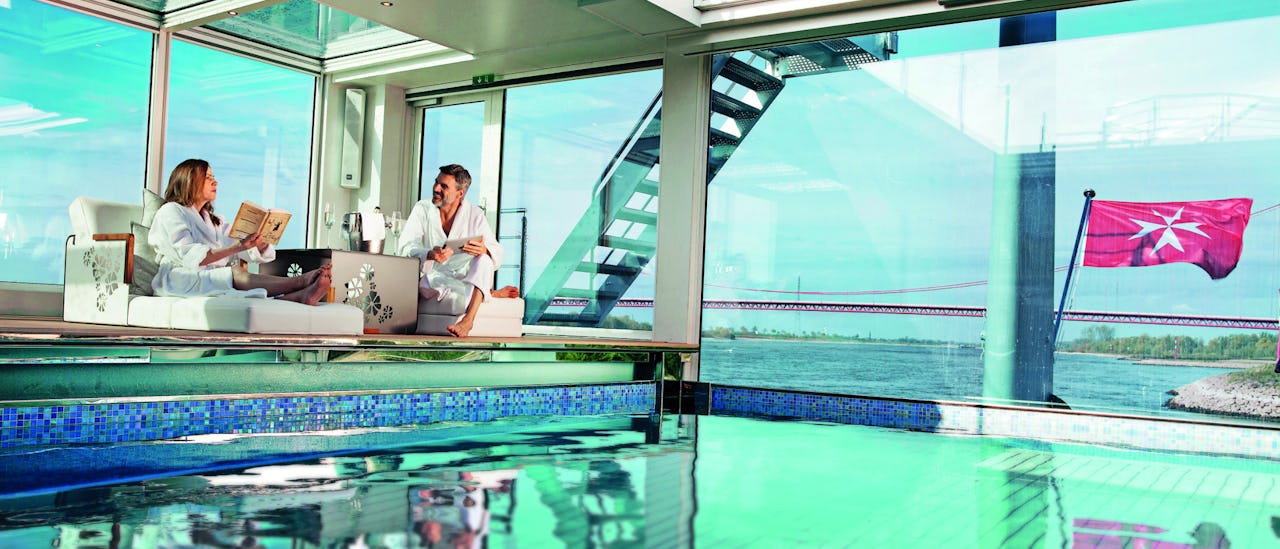 Emerald Cruises Heated Pool