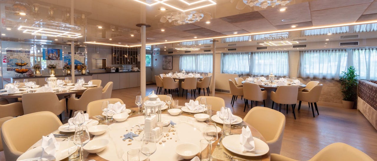 MS Adriatic Sky Restaurant
