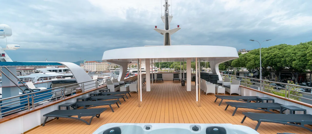 MS Adriatic Sky Sun Deck