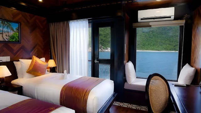 RV La Margeurite Stateroom
