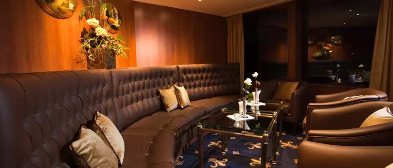 MS Lord Byron Diamond Deck Lounge