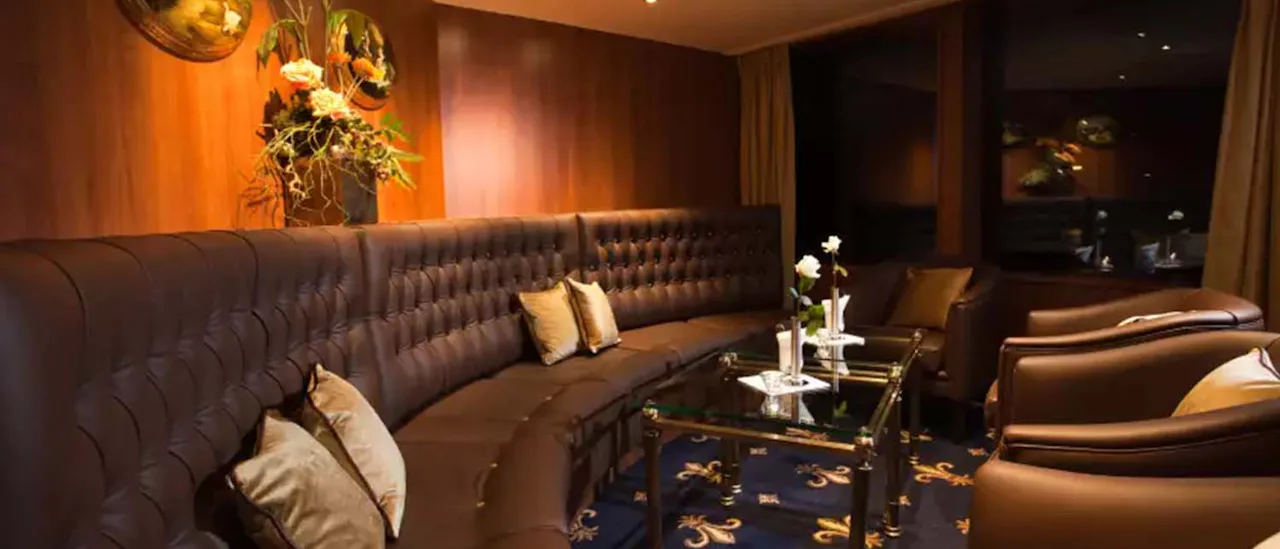 MS Lord Byron Diamond Deck Lounge