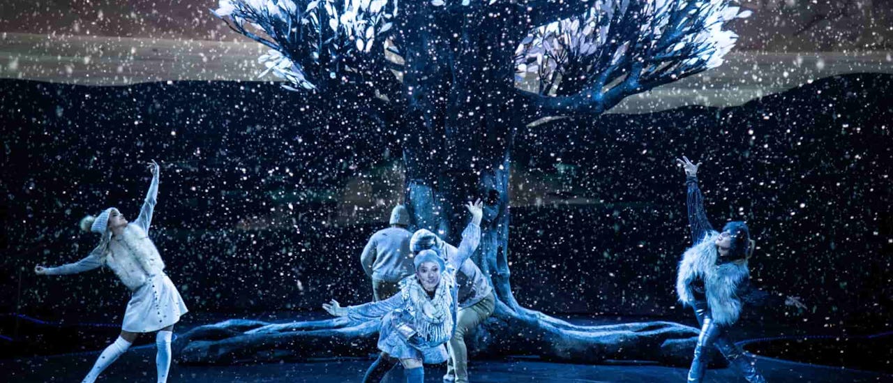 Celebrity Cruises entertainment