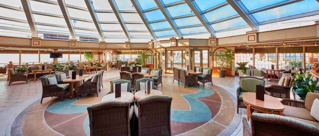 Garden Lounge, Queen Elizabeth