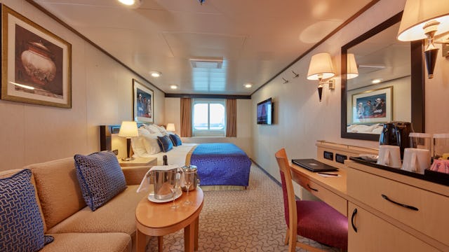 Queen Elizabeth Oceanview Cabin Stateroom