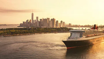 Hosted New York & Classic Transatlantic Crossing with Cunard